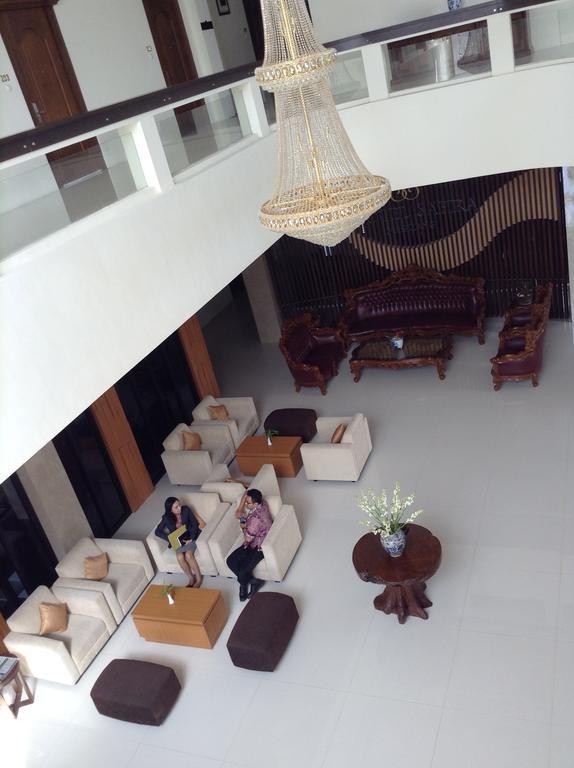 Hotel Safira Magelang Exterior photo