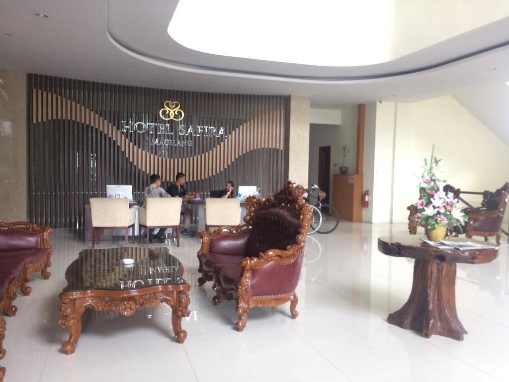 Hotel Safira Magelang Exterior photo